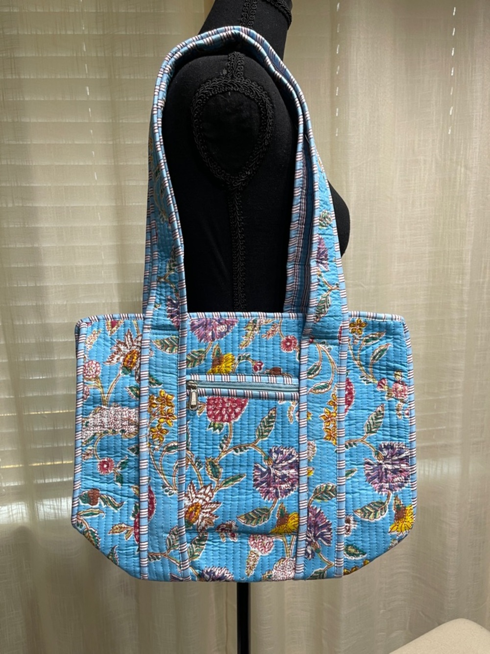 (New) Quilted Floral Tote Bag in Light Blue